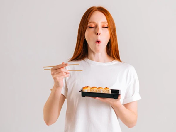 طبی ماہرین نوالے کو اچھی طرح چبا کر کھانے پر زور کیوں دیتے ہیں؟