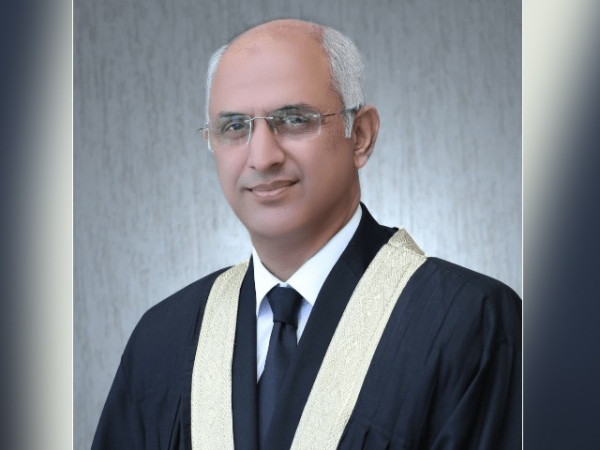 ‘کسی کو پسندیدہ بندہ، کسی کو رشتےدار لاناہے‘،جسٹس محسن اختر کیانی کےسنیارٹی سے متعلق اہم ریمارکس
