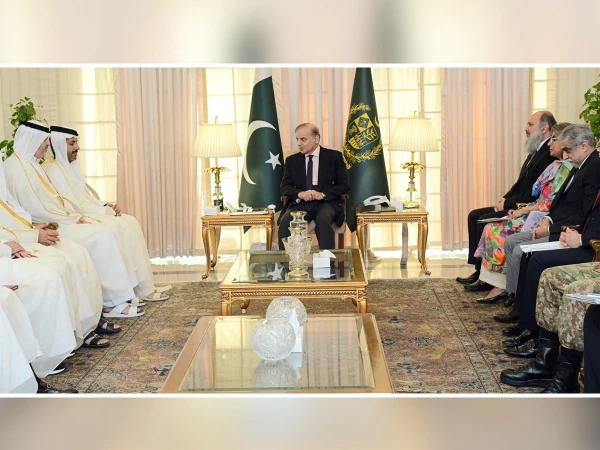 وزیراعظم سے قطری وزیرتجارت کی ملاقات؛ سرمایہ کاری اور تعاون بڑھانے پر اتفاق