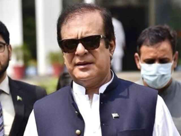 جوڈیشل کمپلیکس حملہ کیس؛ پی ٹی آئی رہنما شبلی فراز کے ناقابل ضمانت وارنٹ گرفتاری جاری