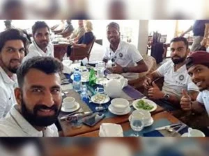 ٹیسٹ کرکٹ کی تاریخ میں انقلابی قدم، چائے کا وقفہ کھانے سے پہلے، نیا شیڈول متعارف