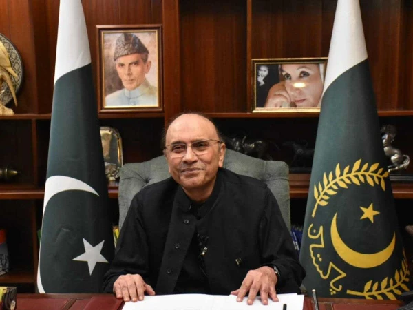 صدرِ مملکت کے بحرین کے قومی دن اور قازقستان کے یومِ آزادی پر خصوصی پیغامات