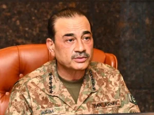 منگلا کے کمیشن سے پہلا چیف آف ڈیفنس فورسز بننے کا سفر، حافظ سید عاصم منیر کی کامیابیوں پر نظر