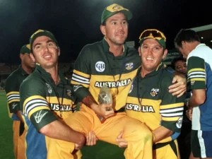 سابق آسٹریلوی بلے باز تشویشناک حالت میں اسپتال منتقل