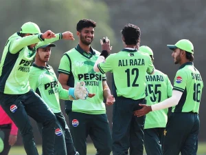 محسن نقوی کا بڑا اعلان، پاکستانی کرکٹ کے نوجوان ہیروز کو فی کس 50 لاکھ روپے انعام