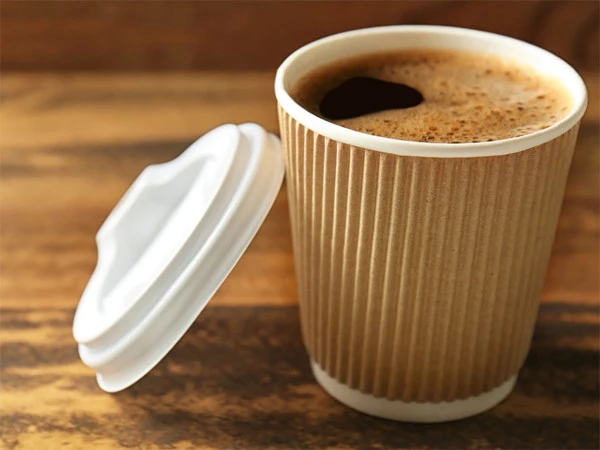 گرم کافی ہزاروں کی تعداد میں مائیکرو پلاسٹک کے ذرات خارج کرنیکا سبب قرار