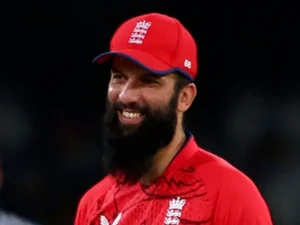 معین علی پاکستانی کرکٹرز کی حمایت میں ڈٹ گئے