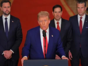 ٹرمپ کا بڑا یو ٹرن، ایران کی توانائی تنصیبات پر حملوں میں مزید 10 دن کی مہلت دے دی