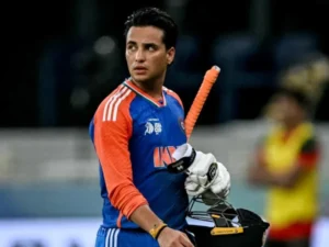 ابھیشیک کی نمبر ون رینکنگ کے لیے پاکستانی بلے باز خطرہ بن گئے