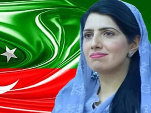 پی ٹی آئی پنجاب کی چیف آرگنائزر عالیہ حمزہ لاہور سے گرفتار، نامعلوم مقام پر منتقل