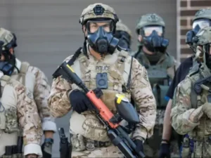 ایران پر قبضے کیلئے امریکا کو 10 لاکھ فوجیوں کی ضرورت پڑے گی، برطانوی میڈیا کا دعویٰ