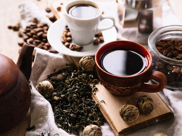 چائے یا کافی دماغی بیماری کے خطرات میں کمی لا سکتی ہے: تحقیق