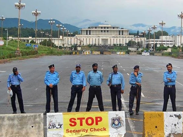 مذہبی جماعتوں کے ممکنہ احتجاج کے پیش نظر اسلام آباد میں سیکیورٹی ہائی الرٹ