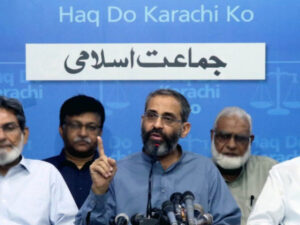 کراچی تباہ و برباد مگر بلاول بھٹو میئر کی کارکردگی سے خوش ہیں، منعم ظفر