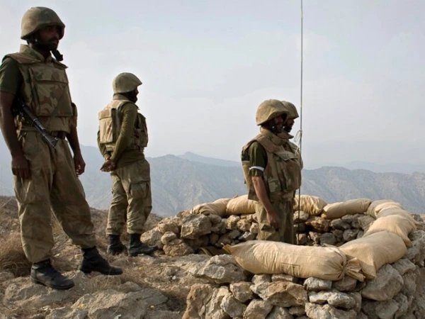 کے پی میں سیکیورٹی فورسز کا خفیہ معلومات پر آپریشن، بھارتی حمایت یافتہ 13دہشت گرد ہلاک