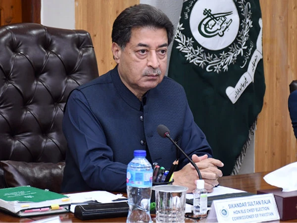بدقسمتی سے اِس حکومت میں بلدیاتی انتخابات کو نظر انداز کیا جا رہا ہے، چیف الیکشن کمشنر