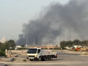 یو اے ای میں سیکیورٹی صورتحال کے باعث پاکستانی سفارتخانے کی سروسز معطل