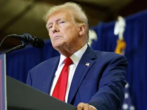 ایران ڈیل چاہتا ہے، دونوں ممالک کے درمیان بات چیت جاری ہے؛ ٹرمپ