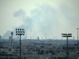 خلیجی ممالک میں قائم امریکی اڈے ناکارہ ہو گئے، ایرانی حملوں سے خوفزدہ فوجی ہوٹلوں میں منتقل