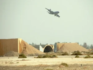 ایران کے بغداد، اردن میں امریکی بیسز پر حملے، لاجسٹک سینٹر اور جنگی طیارے نشانہ بنانے کا دعویٰ