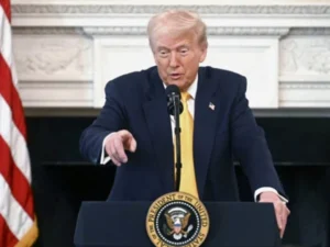 ٹرمپ آج فوجی قیادت کے ہمراہ پریس کانفرنس کریں گے، اہم اعلان متوقع