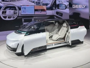 چین: آٹو شو میں کم قیمت گاڑیوں کے درمیان سخت مقابلہ