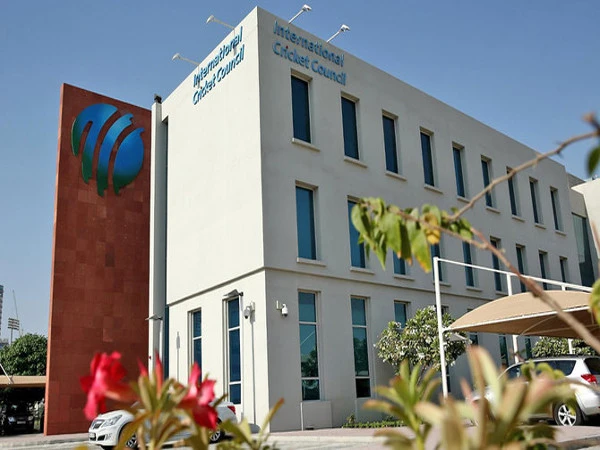 پی سی بی کے سابق عہدیدار آئی سی سی کی بڑی پوسٹ سے مستعفی