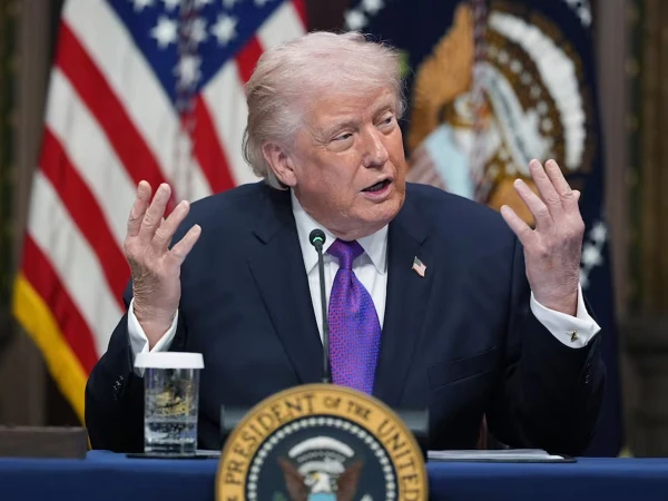 ایران ٹیبل پر آئے یا نہ آئے، ہم دو سے تین ہفتوں میں جنگ ختم کر کے نکل جائیں گے، صدر ٹرمپ