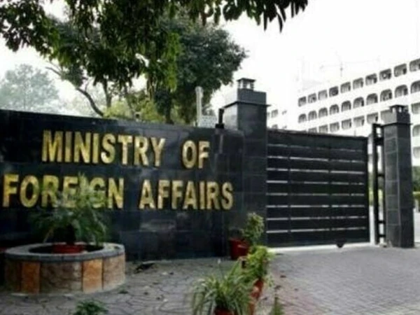 پاکستان کا بدلتی ہوئی علاقائی وعالمی صورتحال پر فعال اور نتیجہ خیز سفارتی کردار ادا کرنے کا عزم