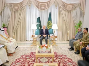 ولی عہد محمد بن سلمان کی سرپرستی میں دونوں ممالک کے مضبوط تعلقات مزید مستحکم ہوں گے، وزیراعظم