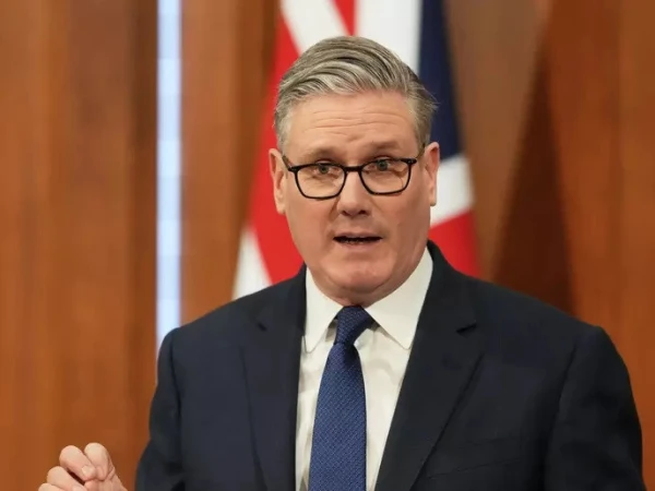 برطانیہ کا آبنائے ہرمز کھلوانے کیلئے بین الاقوامی سمٹ منعقد کرنے کا اعلان