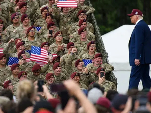 ٹرمپ کا آبنائے ہرمز پر ٹول ٹیکس اور منگل کی رات تک ایران کے تمام پل تباہ کرنے کی دھمکی