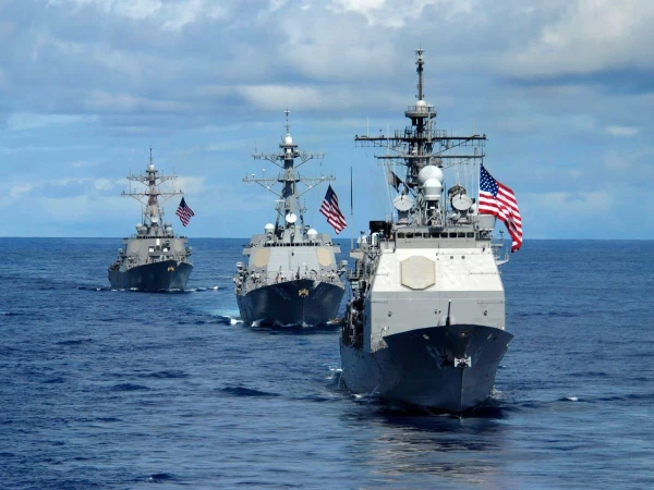 امریکا نے ایران جانے والے بحری جہازوں کی تلاشی لینے کا باضابطہ اعلان کر دیا