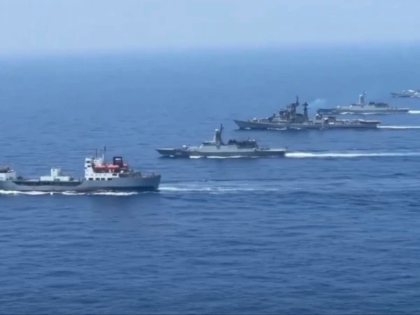 روس، بھارت فوجی معاہدہ؛ 3 ہزار اہلکاروں مع جنگی جہازوں کی تعیناتی کا امکان