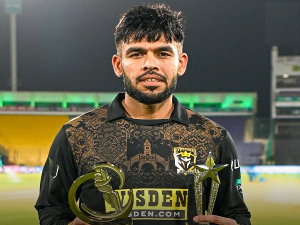 پی ایس ایل: عثمان خان کا وہ کارنامہ جو کوئی اور انجام نہ دے سکا