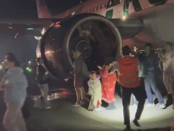 امریکا میں خوفناک حادثہ، ٹیک آف کے دوران مسافر طیارہ رن وے پر موجود شخص سے ٹکرا گیا