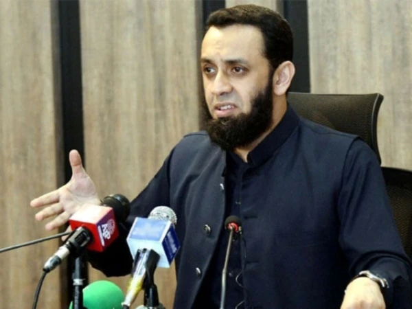 تنخواہ دار طبقے کو ریلیف دیا گیا، اپوزیشن کو تعریف کرنی چاہیے، عطا تارڑ