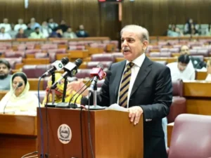 وزیر اعظم نے آج پیٹرول کی قیمت میں کمی کرنے کا اعلان کردیا