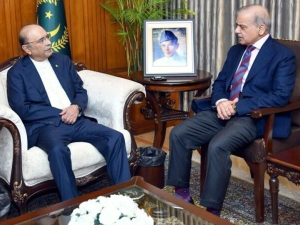 وزیراعظم کی ایوان صدر آمد، ن لیگ اور پیپلز پارٹی کے درمیان بجٹ تجاویز پر اتفاق