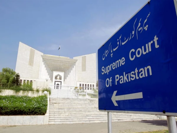 غیر قانونی بھرتیاں کیس؛ پرویز الہٰی، محمد خان بھٹی کو سپریم کورٹ کا نوٹس