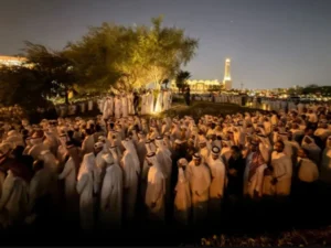قطر کے سابق امیر شیخ حمد بن خلیفہ الثانی کو سپردِ خاک کردیا گیا
