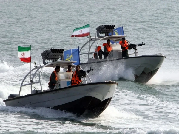 ایران کا آبنائے ہرمز میں متحدہ عرب امارات کا آئل ٹینکر قبضے میں لینے کا دعویٰ