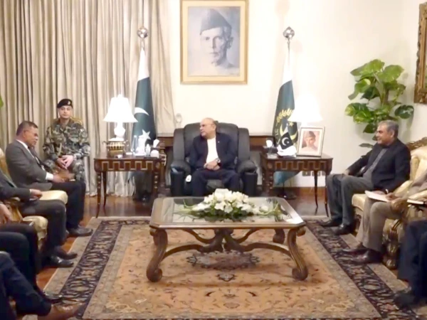 ملائیشین وزیر داخلہ کی صدر مملکت اور ہم منصب سے ملاقاتیں، سیکیورٹی تعاون کے فروغ پر گفتگو