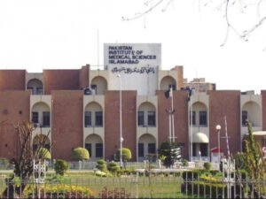 اسلام آباد: پمز اسپتال کی نرسری میں خوفناک آگ لگنے سے 15 نومولود جاں بحق