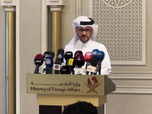 قطر کا ایرانی پائلٹس کو حراست میں رکھنے سے انکار، ایک پائلٹ کی باقیات مل گئیں