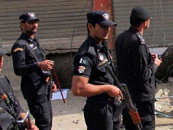 گورنر راج کے بعد خیبر پختونخوا پولیس جرائم پیشہ عناصر کے خلاف متحرک