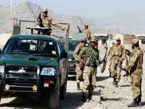 خیبرپختونخوا اور بلوچستان میں سیکیورٹی فررسز کی کارروائیوں میں 11 دہشت گرد ہلاک